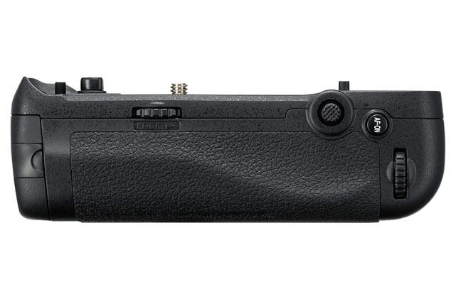 1013810_A.jpg - Nikon MB-D18 Multi-Power Battery Pack