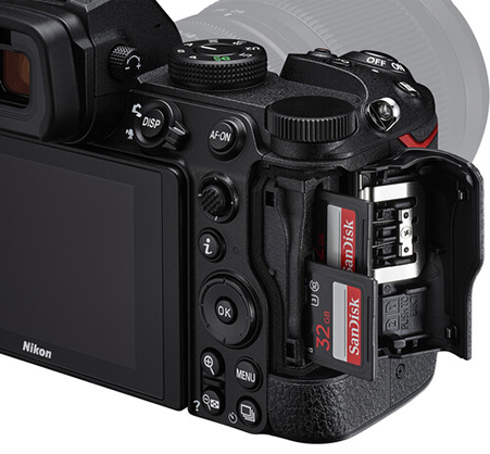 1016900_C.jpg - Nikon Z5 Mirrorless + 24-70mm F4 kit