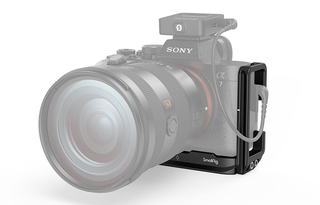 1018971_D.jpg - SmallRig L-Bracket for Sony A7 IV and A7S III 3660B