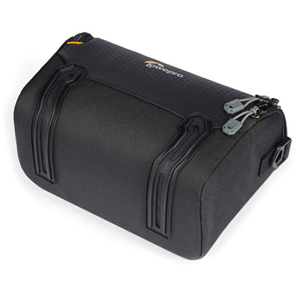 1021157_C.jpg - Lowepro Adventura SH 140 III Shoulder Bag (Black)