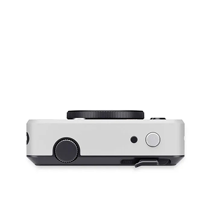 1021748_D.jpg - Leica Sofort 2 White