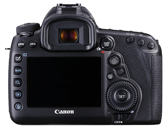 1014460_A.jpg - Canon EOS 5D Mark IV + EF 24-70mm f/2.8 II