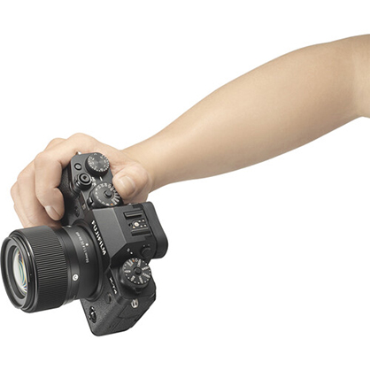 1019290_A.jpg - Sigma 56mm f/1.4 DC DN Contemporary Lens for FUJIFILM X