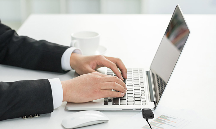 1019750_D.jpg - Saramonic SR-EA2S Audio Adapter with USB-A Connector - Image 4