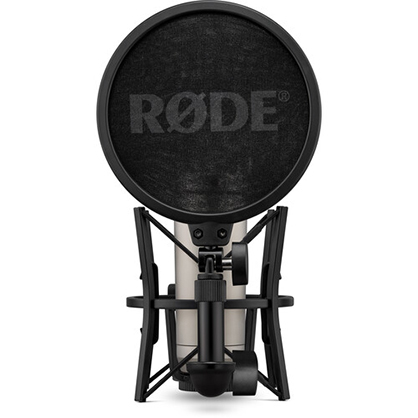 1020510_C.jpg - RODE NT1 5th Generation Large-Diaphragm Cardioid Condenser XLR/USB Mic Silver - Image 3
