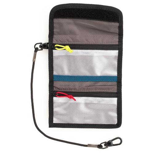 1022250_A.jpg - Tenba Reload Universal Card Wallet Black - Image 1