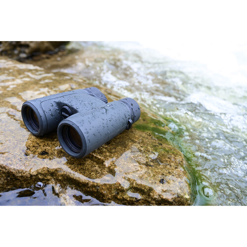 1022260_C.jpg - Nikon PROSTAFF P7 10x30 Binoculars - Image 3