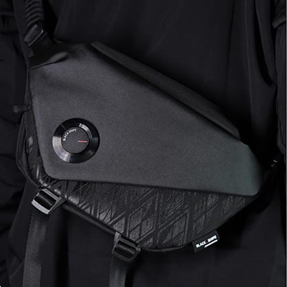 1022370_B.jpg - VSGO V-BP05 Black Snipe 4L Messenger Bag