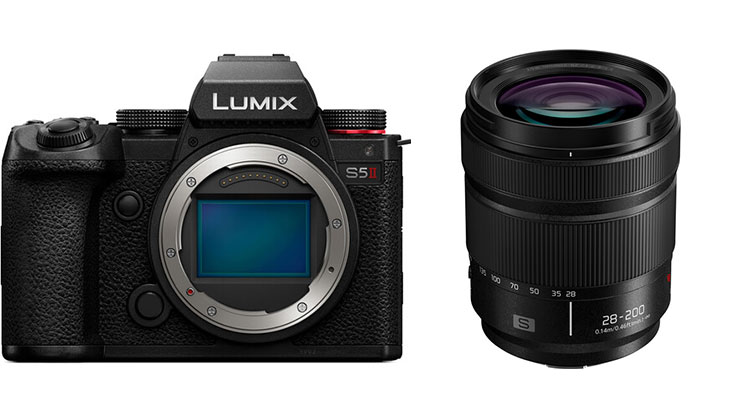 Panasonic S5IIX 28-200mm Kit - Best Available Image