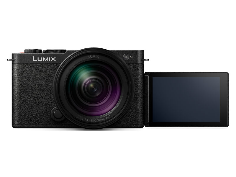 1022730_B.jpg - Panasonic Lumix S9 Mirrorless Camera with 28-200mm Kit Black - Image 2