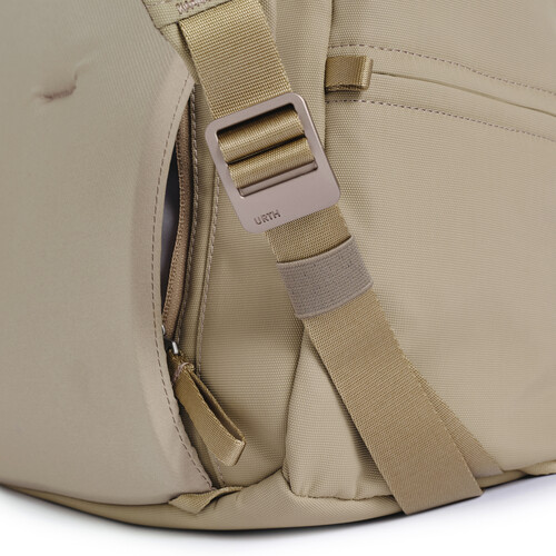 1023000_D.jpg - Urth Arkose 20L Backpack with Camera Insert (Beige) - Image 4