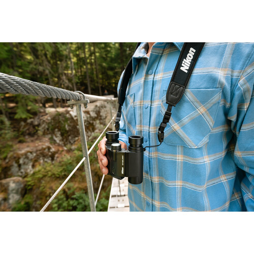 1023830_D.jpg - Nikon 10x25 S Stabilized Binoculars - Image 4