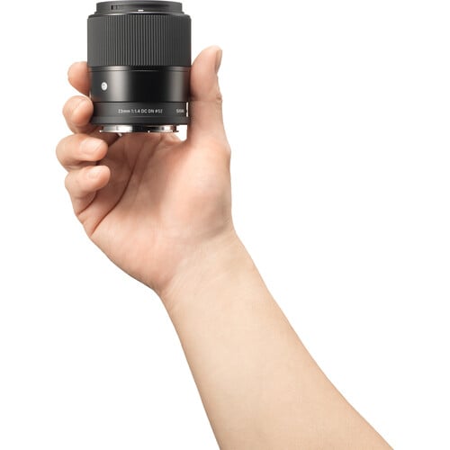 1024050_B.jpg - Sigma 23mm f/1.4 DC DN Contemporary Lens (Canon RF)