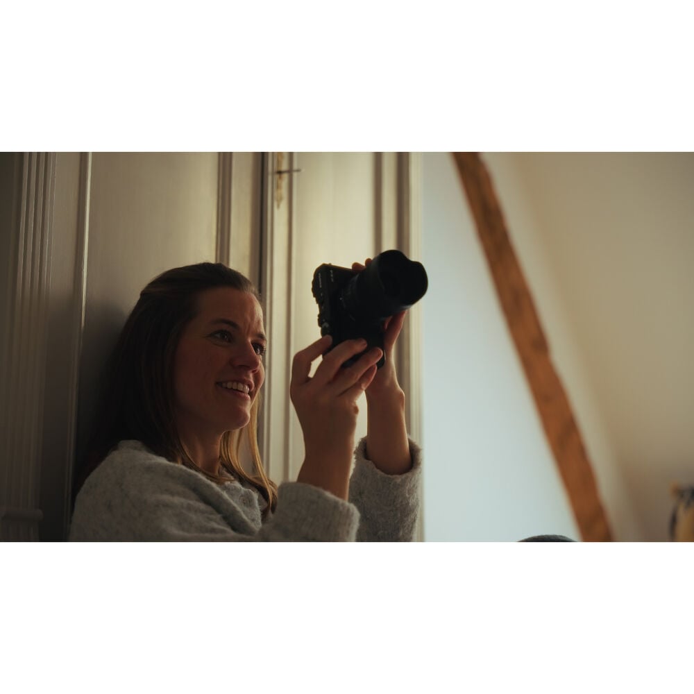 1026160_A.jpg - Sigma Fujifilm X Mount 15mm f/1.4 DC Contemporary Lens - Image 1