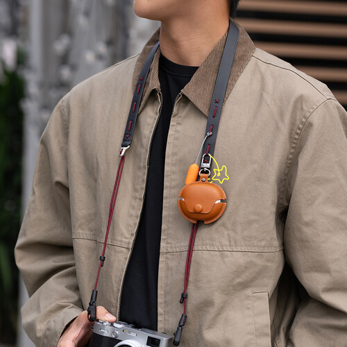 1026180_E.jpg - PGYTECH Camera Shoulder Strap Slim (Midnight Black) - Thumbnail 5