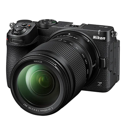 Best image for Nikon Z5IIC Mirrorless Camera with NIKKOR Z 24-200mm f/4-6.3 VR Lens Kit - Black