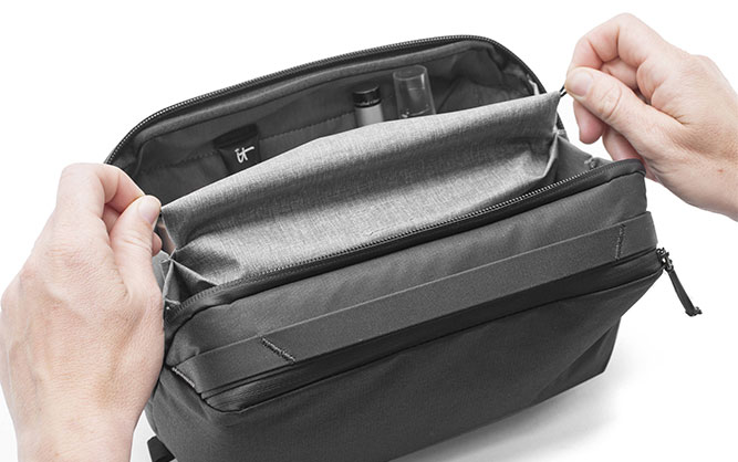 1015031_B.jpg - Peak Design Travel Wash Pouch Black - Image 2