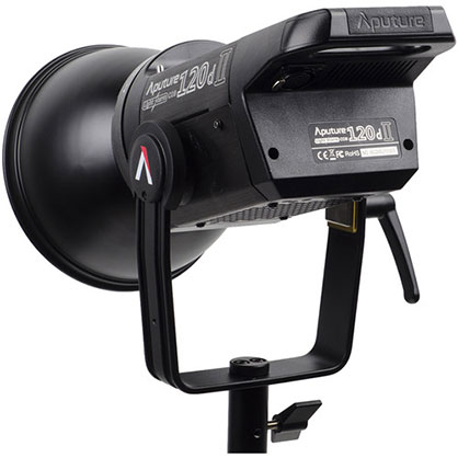 Aputure Light Storm LS C120d II V-mount LED Aputure Light Storm LS C120d II V-mount LED