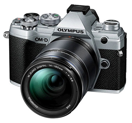 Olympus E-M10 Mark IV with 14-150mm Lens Silver