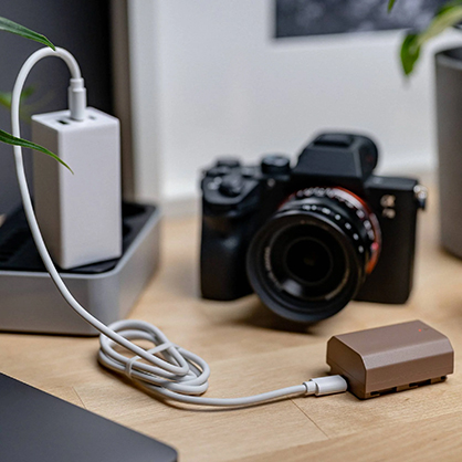 1021041_B.jpg - Newell Battery NP-FZ100 USB-C Version for Sony - Image 2