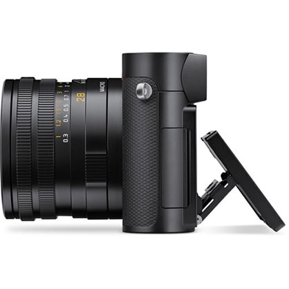 1021231_D.jpg - Leica Q3 Digital Camera + Bonus battery and memory card