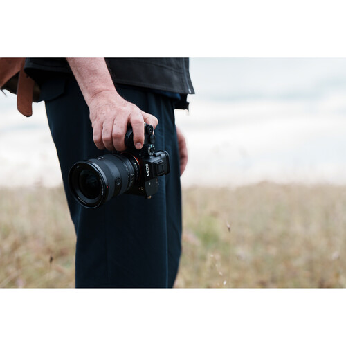 1021631_C.jpg - Sony FE 16-35mm f/2.8 GM II Lens (Sony E) - Image 3