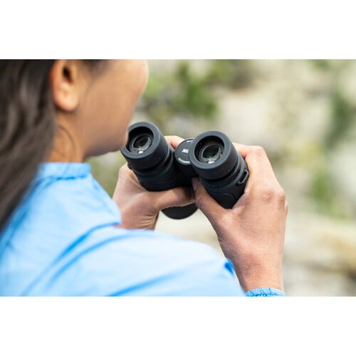 1022261_A.jpg - Nikon PROSTAFF P7 10x42 Binoculars - Thumbnail 1