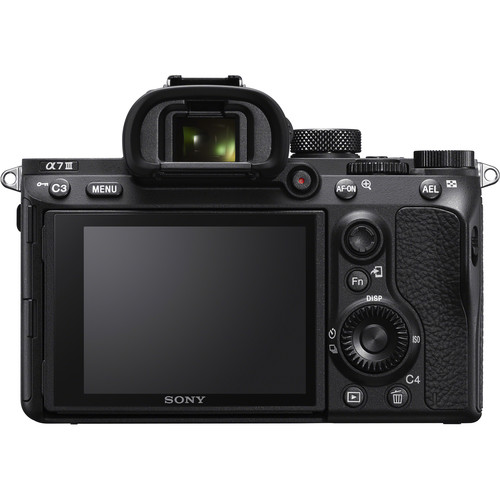 1022561_A.jpg - Sony a7 III Mirrorless Camera with 28-70mm Lens