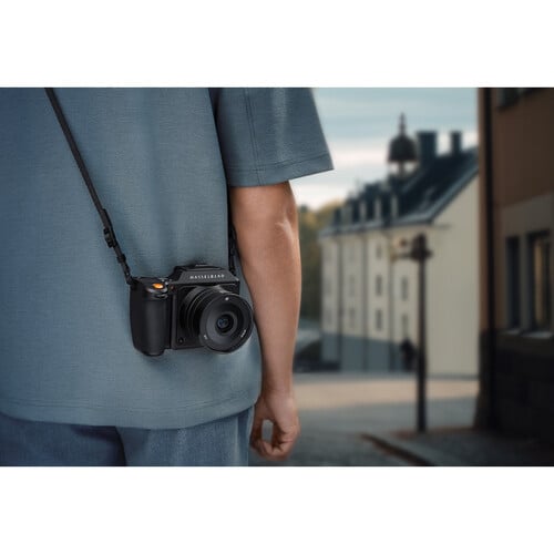 1023911_C.jpg - Hasselblad XCD 28mm f/4 P Lens - Thumbnail 3