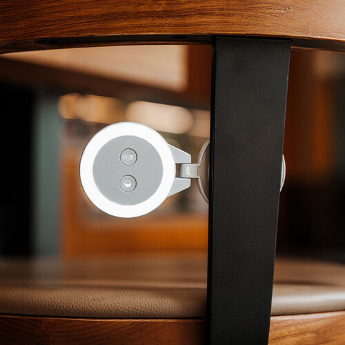 1024431_B.jpg - PGYTECH MagGlow Phone Fill Light (Classic Black) - Image 2