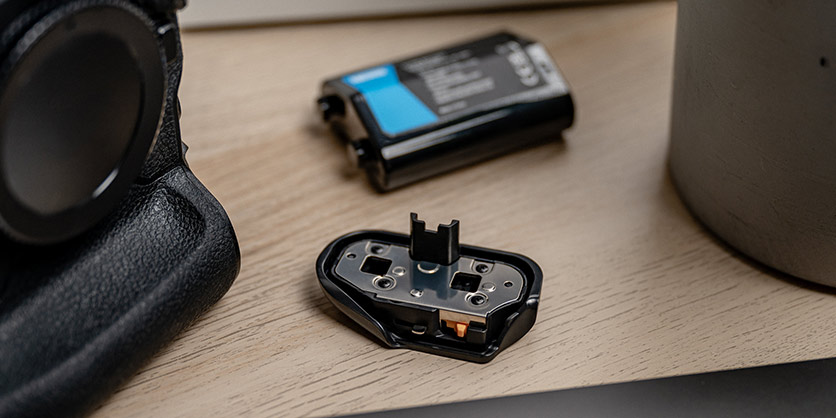 Newell BL-7 Battery Chamber Cover Nikon - Best Available Image