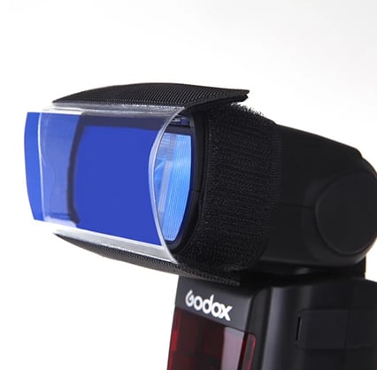 1024991_A.jpg - Godox CF07 Universal Speedlite Colour Filter Kit - 7 Colours 5 Piecs Per Colour - Thumbnail 1