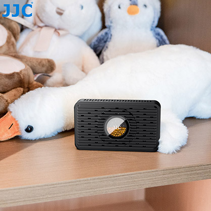 1025261_F.jpg - JJC Reusable Dehumidifier - Thumbnail 6