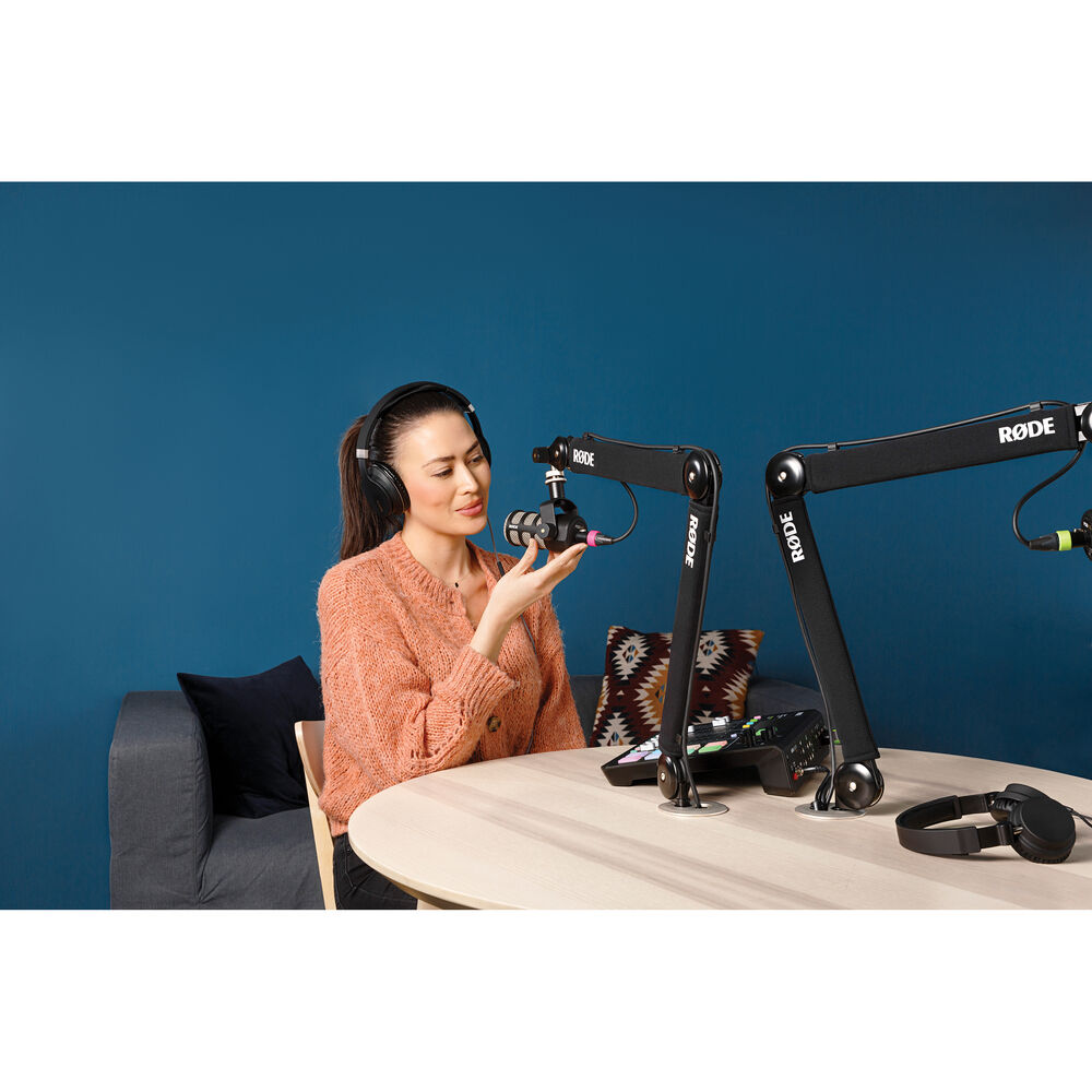 1025831_A.jpg - Rode PodMic USB Podcast Kit Black - Thumbnail 1