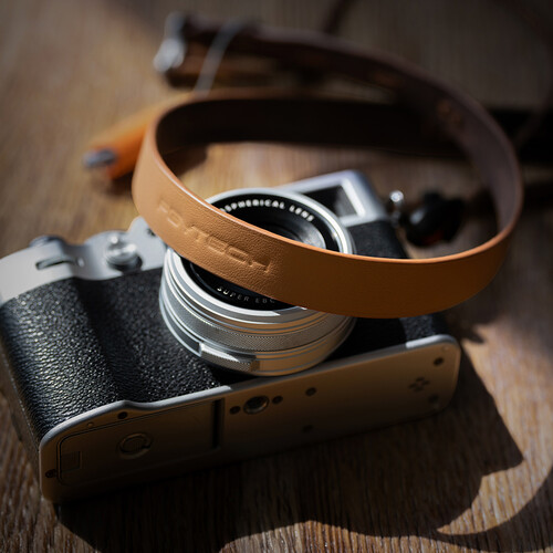 1026181_A.jpg - PGYTECH Camera Shoulder Strap Slim (Caramel Brown) - Thumbnail 1