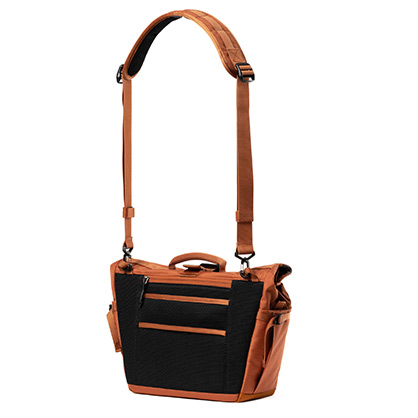 1026791_A.jpg - ThinkTank FocusPoint Crossbody Bag 8L Urban Rust - Image 1