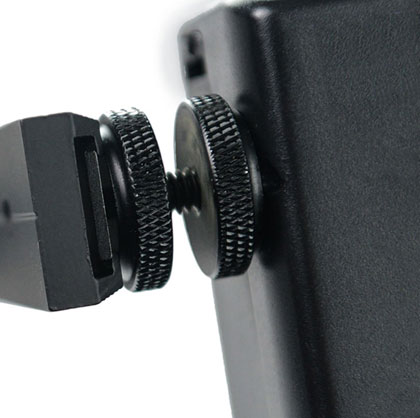 1010812_B.jpg - Tether Tools Rock Solid Hot Shoe 1/4"-20 Adapter - Image 2