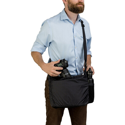 1015972_D.jpg - Tenba Packlite Travel Bag for BYOB 10 (Black) - Image 4