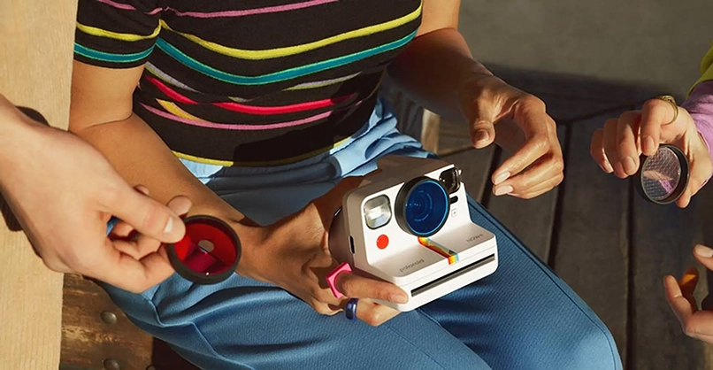 1021492_C.jpg - Polaroid Now+ Generation 2 i-Type Instant Camera + 5 lens filters Forest Green - Thumbnail 3