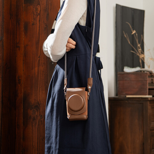 1025202_D.jpg - SmallRig Leather Camera Case for FUJIFILM X half (Brown) 5218 - Image 4