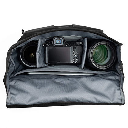 1026792_D.jpg - ThinkTank FocusPoint Crossbody Bag 13L Black - Image 4