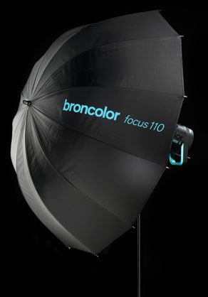 1012423_A.jpg - Bron Focus 110cm Umbrella Silver/Black - Image 1