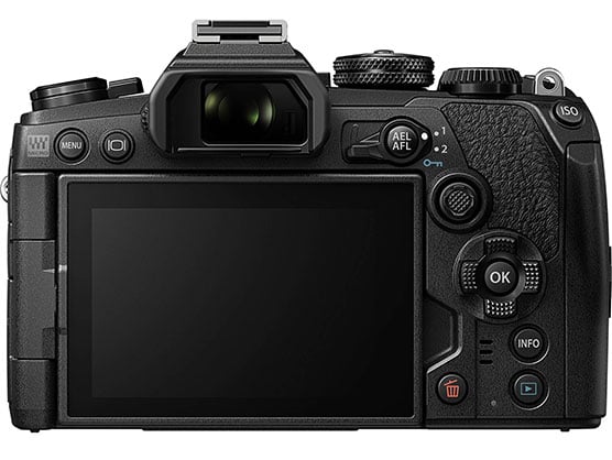1015923_A.jpg - Olympus OM-D E-M1 Mark III Camera + 12-100mm Black Kit - Image 1