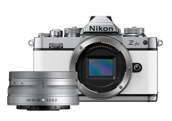 NIKON Z FC White NIKKOR Z DX 16-50mm