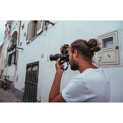 1018733_D.jpg - Nikon NIKKOR Z DX 18-140mm f/3.5-6.3 VR Lens - Image 4