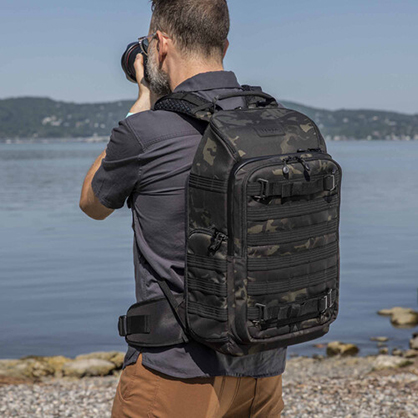 1020413_E.jpg - Tenba Axis V2 Backpack (MultiCam Black, 32L)