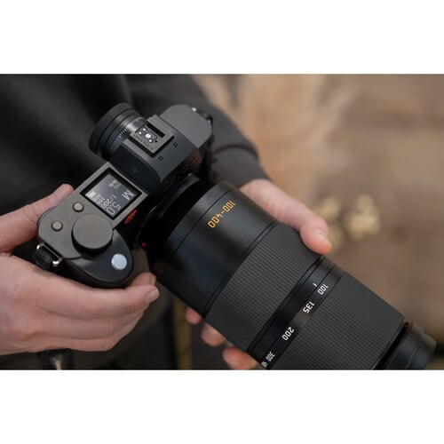 1020543_C.jpg - Leica Vario-Elmar-SL 100-400mm f/5-6.3 Lens (L-Mount) - Image 3