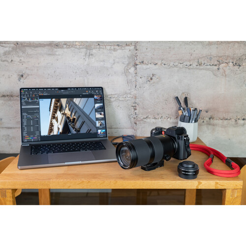 1020543_E.jpg - Leica Vario-Elmar-SL 100-400mm f/5-6.3 Lens (L-Mount) - Image 5