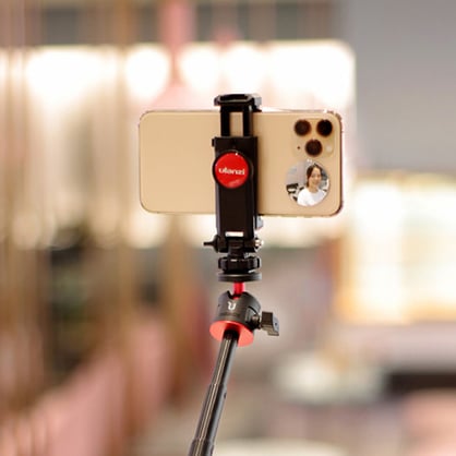 1021173_B.jpg - Ulanzi Vlog Target Mirror - Image 2