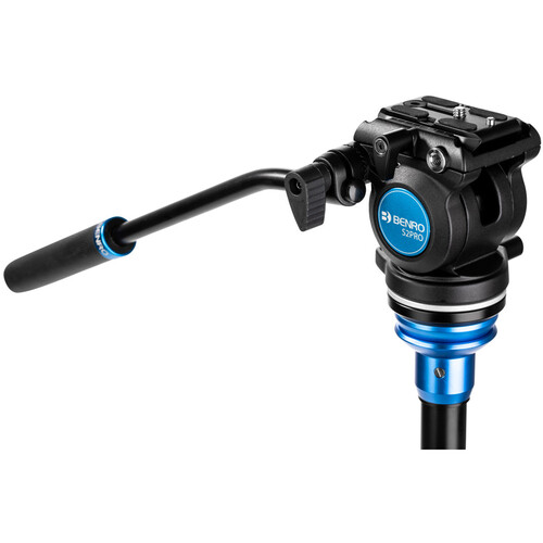 1021623_B.jpg - Benro Aluminum Tripod with S2 PRO 60mm Flat Base Video Head - Image 2